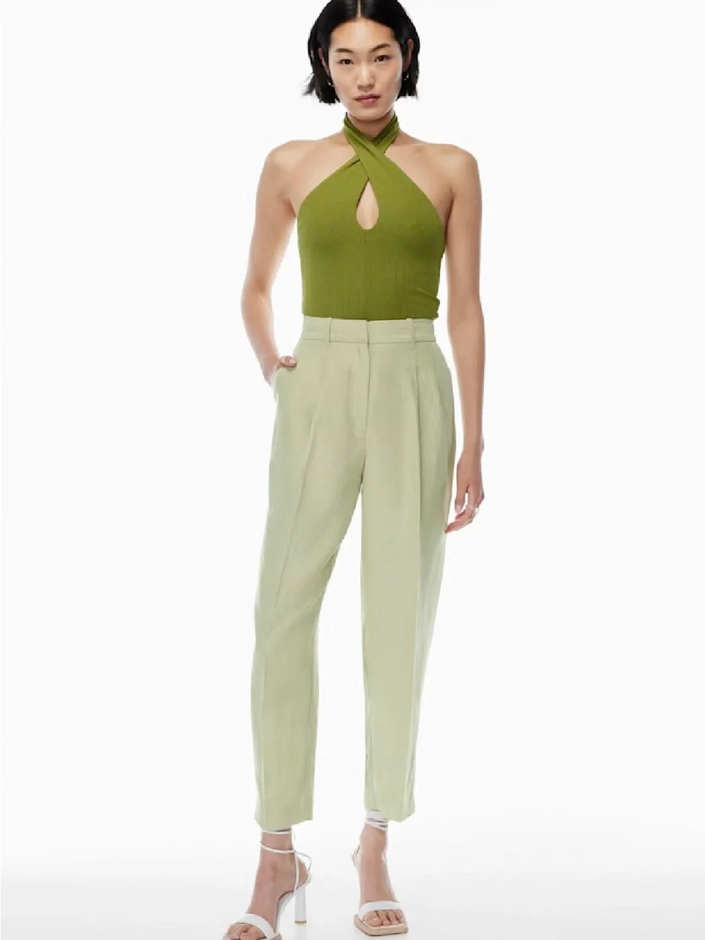 Aritzia Wilfred Carrot Pant Pastel Sage Green Linen TENCEL High Rise Trouser 4